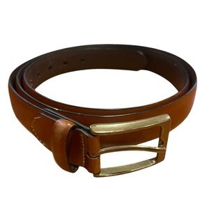 EUC Brown Men’s Leather Belt with brass buckle. Size 50-52